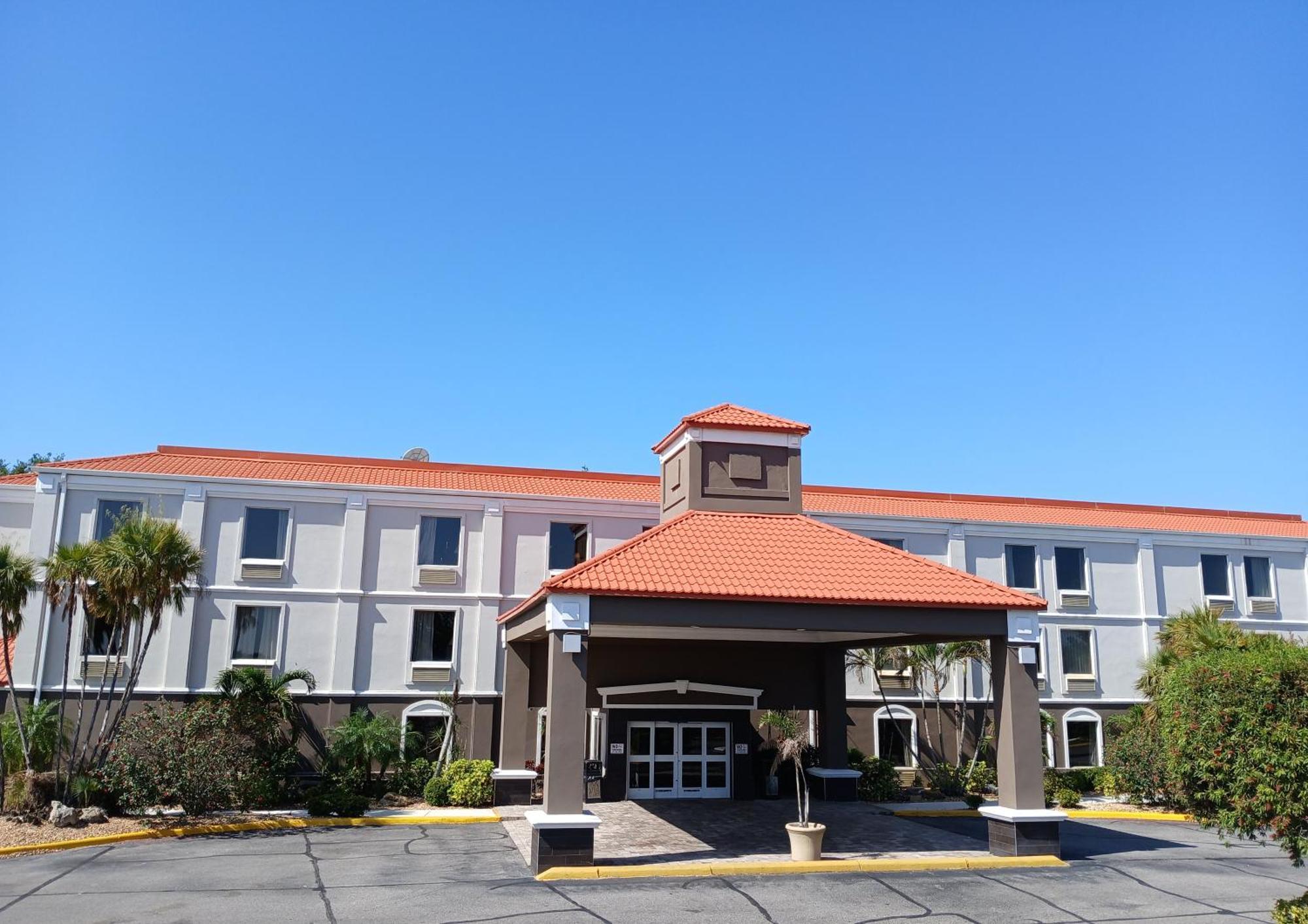 Best Western Plus Bradenton Hotel & Suites Exteriör bild